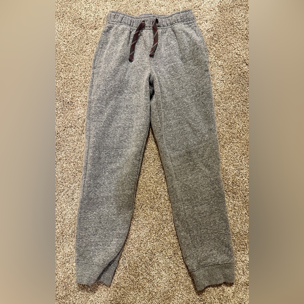 Boys’ Elastic Waist Tapered Sweatpants